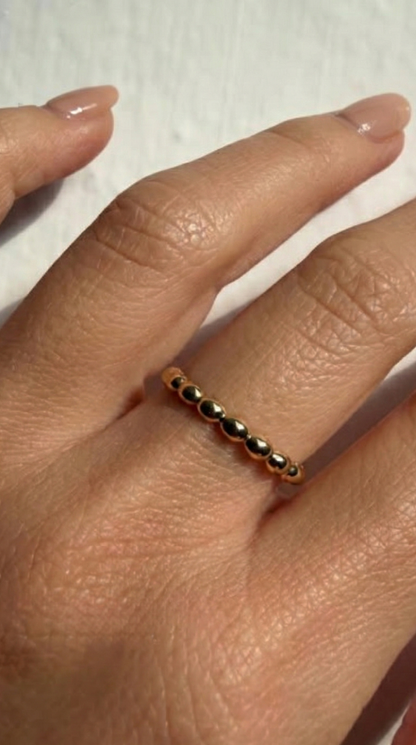 Bead Stack Ring, detail view