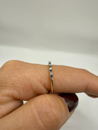 Sapphire Whisper Band, detail view