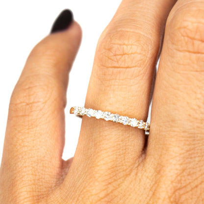 Lumière Diamond Band, detail view